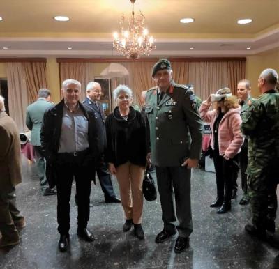 Την έκθεση στρατιωτικού υλικού στη Βέροια επισκέφθηκε ο Διευθυντής Δευτεροβάθμιας Εκπαίδευσης Ημαθίας
