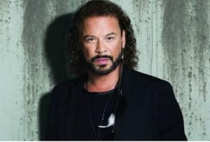 Την Τετάρτη Άναμμα του Χριστουγεννιάτικου δέντρου στην Αλεξάνδρεια και ...Χρήστος Δάντης