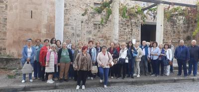 Τα ΚΑΠΗ Βέροιας ταξίδεψαν στην ιστορία: Επίσκεψη στην Εβραϊκή Συνοικία &quot;Μπαρμπούτα&quot;