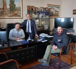 Υπογράφηκε σύμβαση για αγροτική οδοποιία σε χωριά του Δήμου Βέροιας