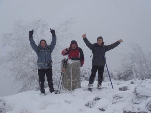 Στην Λευκόπετρα και στην κορυφή Αράπης του Βερμίου τους  Ορειβάτες Βέροιας