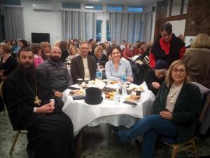 Κατάμεστη αίθουσα στο Απογευματινό του Συσσιτίου - Τράπεζα Αγάπης Ναούσης