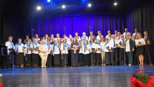 Με μεγάλη επιτυχία πραγματοποιήθηκε η ετήσια συναυλία της Χορωδίας του ΚΑΠΗ Δήμου Νάουσας με τίτλο «Θάλασσα Μάνα»