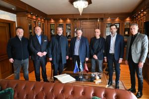 Παρουσία του Γιάννη Μπρατάκου η βασιλόπιτα του Επιμελητηρίου Ημαθίας