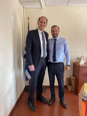 Απ. Βεσυρόπουλος: Ηχηρό μήνυμα από τους οικονομολόγους που στήριξαν την πολιτική της ανάπτυξης, της ασφάλειας και της σταθερότητας