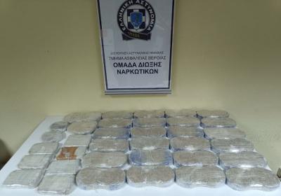 Ημαθία: Κατασχέθηκαν περισσότερα από 22 κιλά ηρωίνης - Ήταν καλά κρυμμένα μέσα σε ξύλινο παιδικό κρεβάτι
