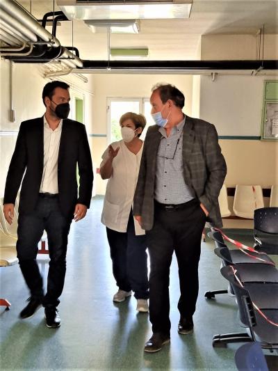 Με αμείωτο ρυθμό οι επισκέψεις του Τάσου Μπαρτζώκα στις Δημόσιες Υπηρεσίες- δίπλα στους πολίτες, δίπλα στους υπαλλήλους!