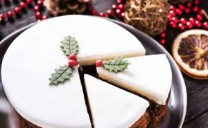 Η Θρακική Εστία Βέροιας κόβει την βασιλόπιτα