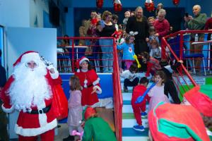 Γιορτή Χριστουγέννων στο κολυμβητήριο ΠΗΓΑΣΟΣ Aqua Center