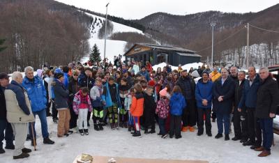 Πολιτιστικοί και αθλητικοί σύλλογοι της Νάουσας έκοψαν την πίτα τους