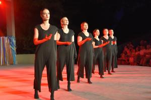 Παράσταση Κλασικού και Σύγχρονου Χορού "Θαλασσογραφία" έγινε στη Νάουσα