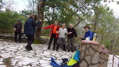 Στην Καστανιά και τον οικισμό Αγία Παρασκευή του Βερμίου με τους Ορειβάτες Βέροιας