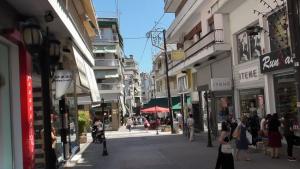 Προαιρετικά θα ανοίξουν τα καταστήματα της Βέροιας την Κυριακή