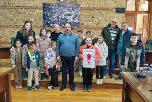 Οι μαθητές του Δημοτικού Σχολείου Αγίου Γεωργίου συνομίλησαν με τον Δήμαρχο Βέροιας για την αξία της αιμοδοσίας