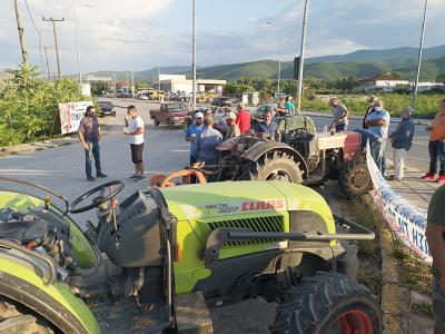 Σύσκεψη των αγροτών στη Νάουσα για κλιμακούμενες κινητοποιήσεις