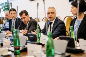 Στην Τσεχία ο Λάζαρος Τσαβδαρίδης, ως Επικεφαλής διακομματικής Επιτροπής της Βουλής