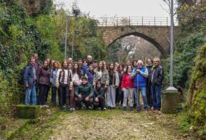 Παρόχθιος περίπατος μαθητών στον ποταμό Τριπόταμο στη Βέροια