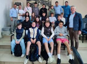 Επίσκεψη μαθητών από το Βέλγιο στο Δημαρχείο Νάουσας