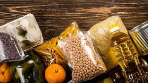 Διανομή τροφίμων για τους ωφελούμενους του Κοινωνικού Παντοπωλείου του Δήμου Αλεξάνδρειας