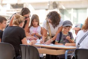 ΚΥΝΗΓΙ ΘΗΣΑΥΡΟΥ: Τα τρία έπαθλα για τις νικήτριες ομάδες κι ένα δώρο για όλους τους συμμετέχοντες