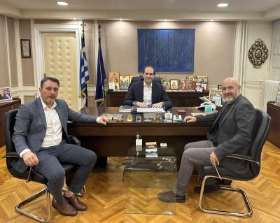 Τα προβλήματα της εστίασης τέθηκαν στον Απόστολο Βεσύροπουλο