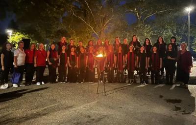 Στην αφή της «Φλόγας της Αγάπης» συμμετείχε η νεανική χορωδία «Μελισσάνθη» Αλεξάνδρειας