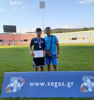 Χάλκινο μετάλλιο ο Θοδωρής Νέστωρας του "Βικέλα" Βέροιας