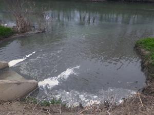 Νέες φωτογραφίες από την ρύπανση του "66" από τον Βιολογικό της Βέροιας