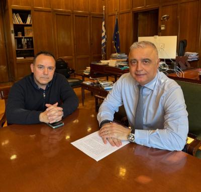 Λάζαρος Τσαβδαρίδης: Σημαντική ενίσχυση του ΕΚΑΒ Ημαθίας με 10 νέες θέσεις μόνιμου προσωπικού