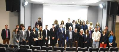 Με ιδιαίτερη επιτυχία συνεχίζεται το 2ο Vermio Forum – Χειμερινό Σχολείο Διεθνούς Πολιτικής