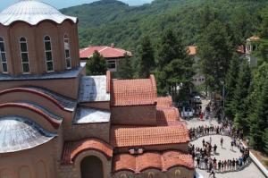 Το «27ο Συναπάντημα της Νεολαίας Ποντιακών Σωματείων» στην Παναγία Σουμελά του Βερμίου