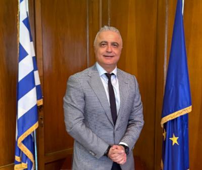 Ο Υφυπουργός Ανάπτυξης Λάζαρος Τσαβδαρίδης εκπρόσωπος της Ελληνικής Κυβέρνησης στην 203 επέτειο του Ολοκαυτώματος της Νάουσας