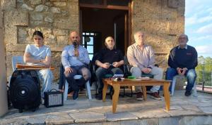 Με μεγάλη επιτυχία η παρουσίαση του νέου βιβλίου του Αλέκου Χατζηκώστα στο Κομνήνιο