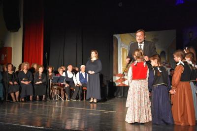 Με λαμπρότητα κορυφώθηκαν οι εκδηλώσεις για την 203η Επέτειο του Ολοκαυτώματος της Νάουσας