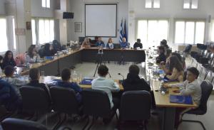 Επίσκεψη μαθητών από την Ιταλία στο Δημαρχείο Νάουσας στο πλαίσιο του προγράμματος Erasmus+ και της αδελφοποίησης σχολείων