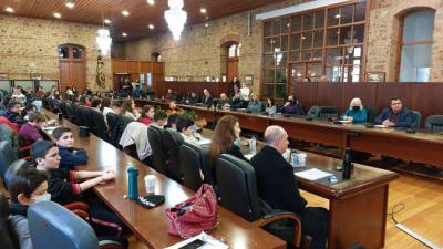 Με επιτυχία ολοκληρώθηκε το &quot;6ο Δημοτικό Συμβούλιο Παίδων Δήμου Βέροιας&quot;