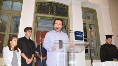 Κώστας Παλουκίδης: Κλείστε τα αυτιά σας σε πιέσεις, υποσχέσεις, απειλές.